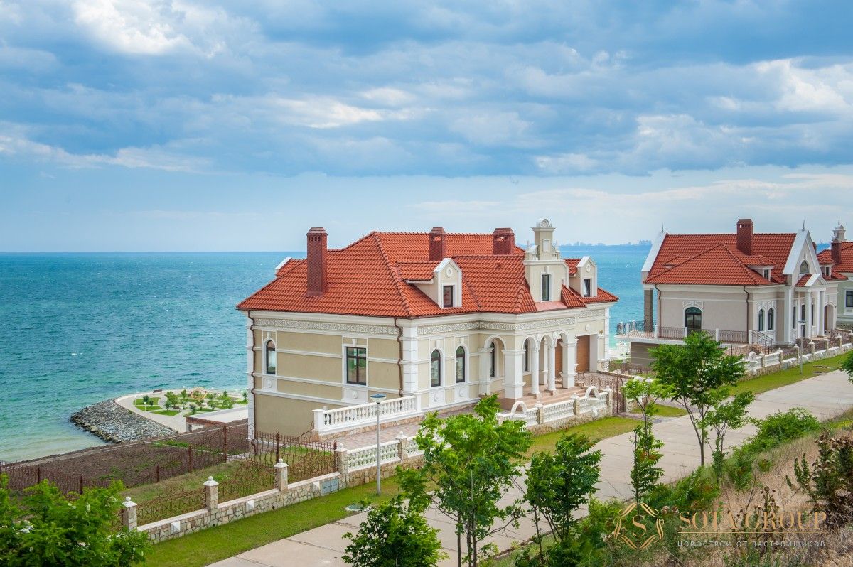 Дома на берегу моря в россии
